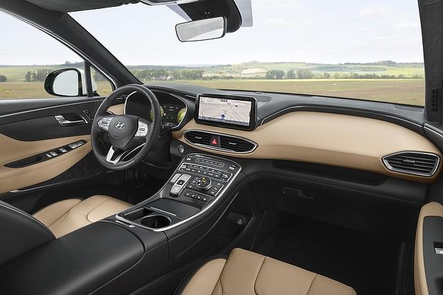 Der zentrale Touchscreen ist 12,3 Zoll groß