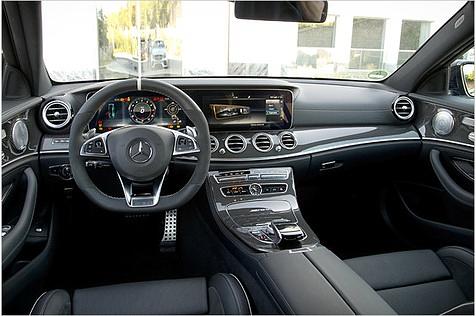 E-63-Cockpit: Genauso schön, edel und technisch wie in der normalen E-Klasse, nur mit mehr Carbon