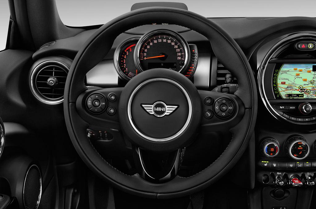 MINI MINI (Baujahr 2017) Cooper S 2 Türen Lenkrad