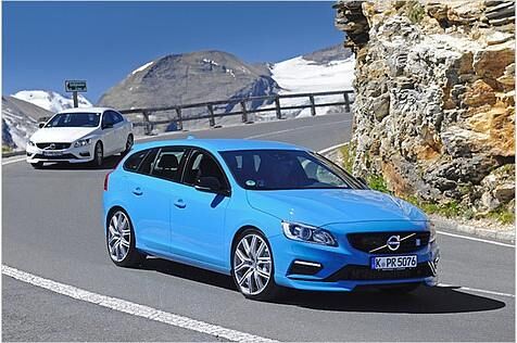 Der V60 Polestar kostet mindestens 69.600 Euro. Allerdings ist das Auto im Prinzip vollausgestattet. Die Limousine kostet 68.000 Euro