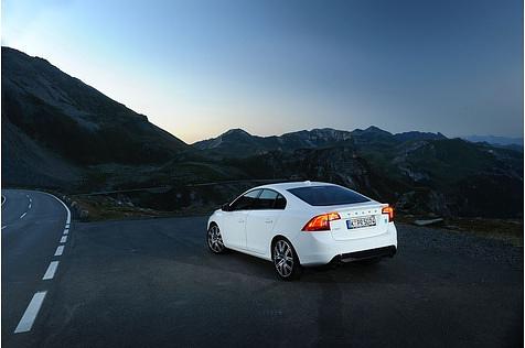 Der Motor dreht jubelnd hoch