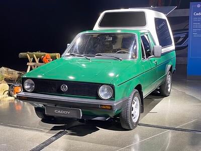 5 Generationen Volkswagen Caddy - Bullis kleiner Bruder