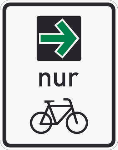 Für Radfahrer gibt es ein eigenes Grünpfeilschild