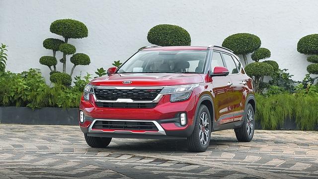 Der Kia Seltos ist ein Konkurrent des Skoda SUV und des VW Taigun
