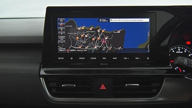 Die Detailverliebtheit der Koreaner geht sogar so weit, dass die englischen Navigationsansagen mit indischem Akzent gemacht werden