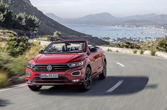 Das VW T-Roc Cabriolet 1.5 TSI macht auf Landstraßen am meisten Spaß