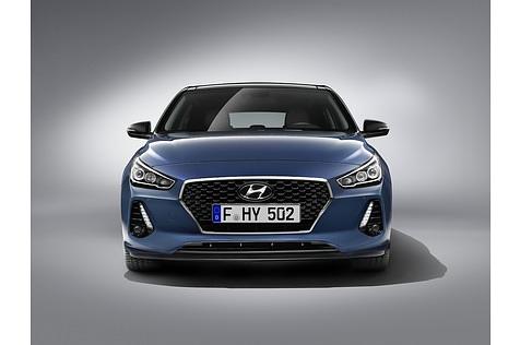 Hyundai i30 2017 - auf Wunsch auch mit LED-Scheinwerfern