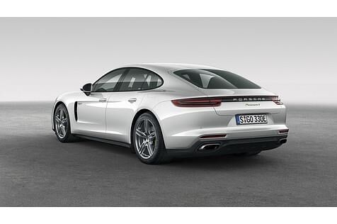 Porsche Panamera 4 E-Hybrid - beide Triebwerke leisten zusammen 462 PS und 700 Nm