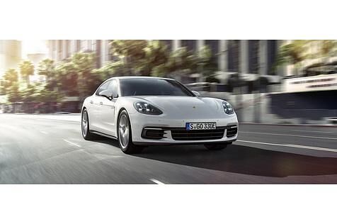 Porsche Panamera 4 E-Hybrid - bis zu 275 km/h schnell