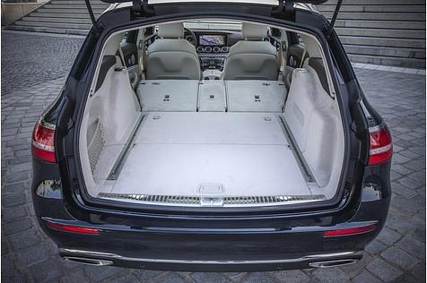Mercedes E 250 T - das Ladevolumen liegt bei 1.820 Liter