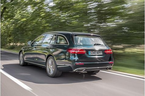 Mercedes E 250 T - ein Konkurrent für BMW 5er und Audi A6