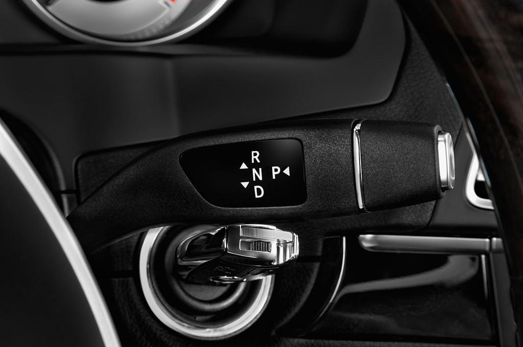 Mercedes E-Class (Baujahr 2014) - 2 Türen Schalthebel