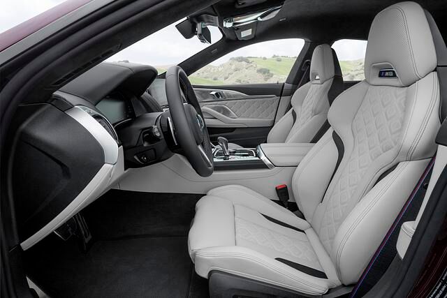 Das Interieur ist edel