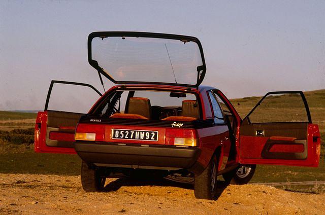Zunächst sind die Ausstattungsvarianten TL und GTL im Angebot, dies mit 1,4-Liter-Verzylinder-Motor und 64 PS Leistung