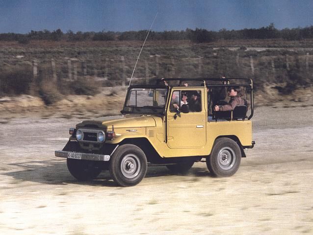 Mit dem Landcruiser kann man sich in echtes Gelände trauen