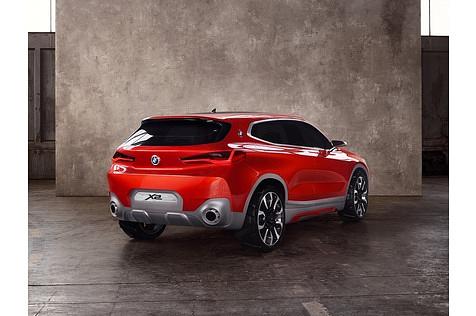 BMW Concept X2 - auch das Heck zeigt sich überaus kraftvoll