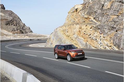 Drei Diesel- und ein Benzinmotor stehen zur Wahl.