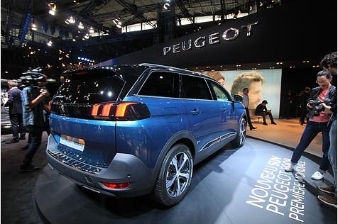Peugeot 5008