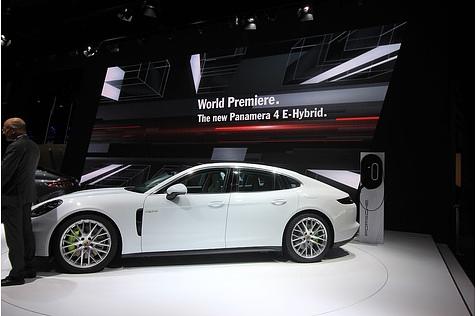 Porsche Panamera 4 E Hybrid
