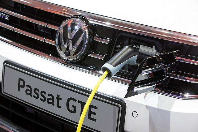 Induktives Laden wird es bei den VW Plug-in-Hybrid Modellen nicht geben
