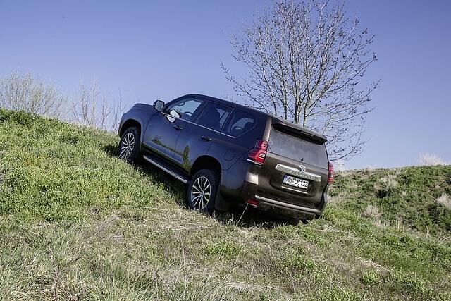 Toyota Land Cruiser 2.8 D-4D