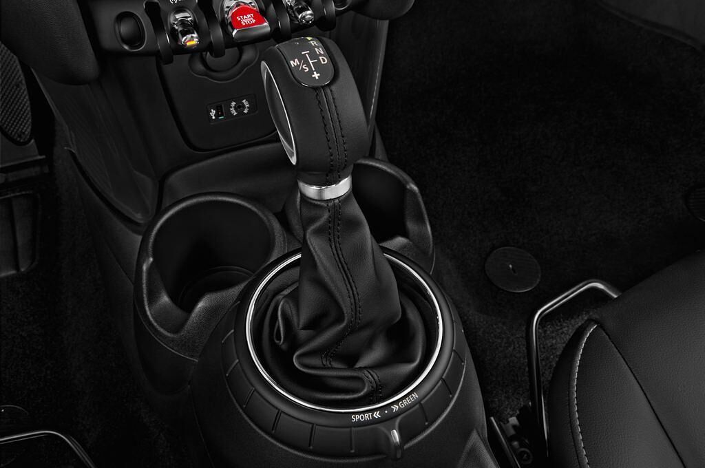MINI MINI (Baujahr 2014) 1.5 COOPER 3 Türen Schalthebel