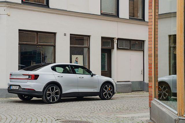 Der Polestar 2 ist weltweit das erste Auto, dessen Infotainment-System auf Google Android basiert