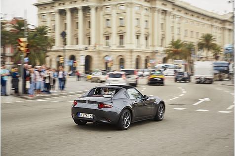 Mazda MX-5 RF 2.0 - eine neue Karosserievariante