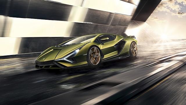 Der Zwölfzylinder-Motor bleibt Teil des Lamborghini-Konzepts