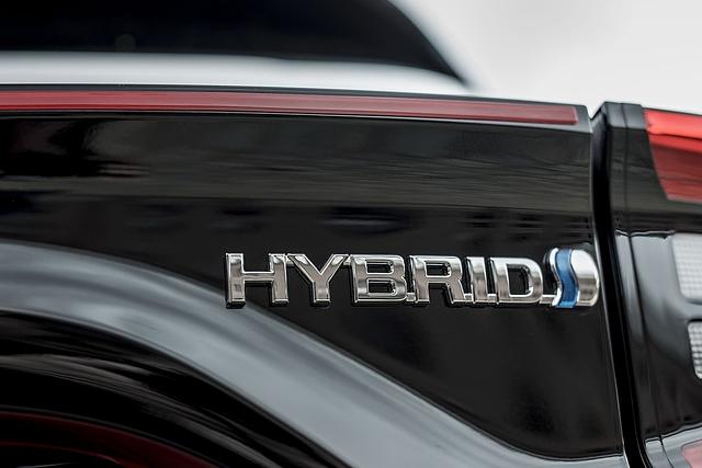 Der Toyota Yaris Hybrid hat jetzt eine Lithium-Ionen-Batterie