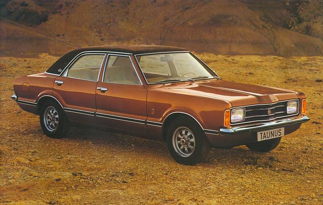 Ab April 1974 ist der Taunus Turnier mit 2,0-Liter-V6-Motor lieferbar, außerdem gibt es fortan die höchste Ausstattungslinie GXL auch für den Turnier
