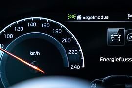 Neues Schaltgetriebe von Kia  - Rollen lassen 