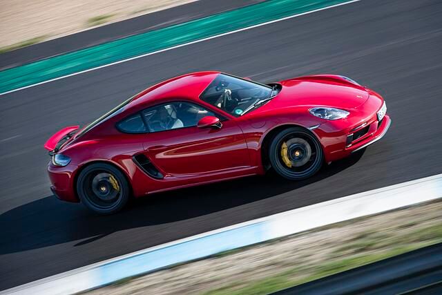 Test: Porsche Cayman GTS  - Alte Schule 