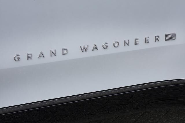 Jeep Grand Wagoneer 2021