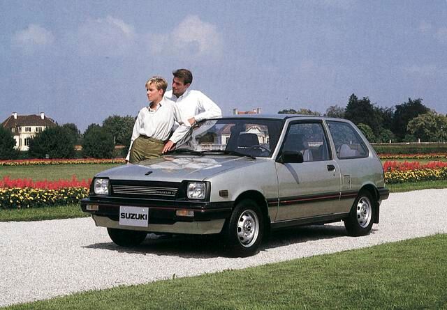 1984: Deutscher Marktstart des Kleinwagens Suzuki Swift im Februar