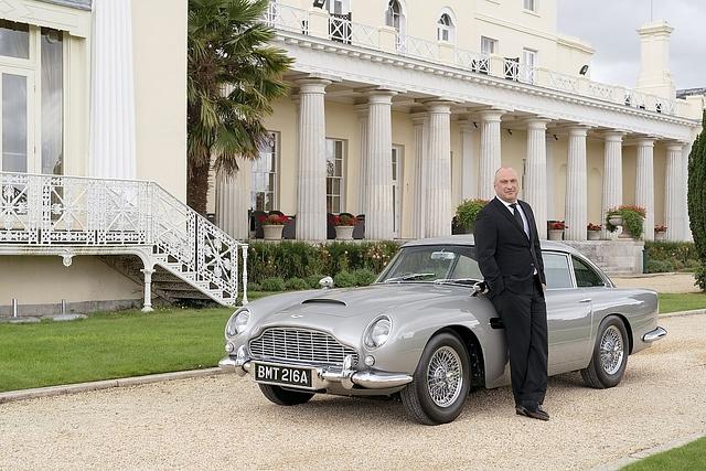 Original Drehort: Der Stoke Park, jener Golf Club vor den Toren Londons, wo Bond und Goldfinger zum Golf-Duell antraten