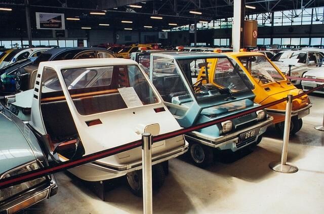 Die Prototypen-Familie Citroen Urbain I und Mini-Zup gibt 1971 einen Ausblick auf künftige Kleinwagen, wird aber ebenso wie andere Citroen-Projekt nicht zur Produktionsreife gebracht 