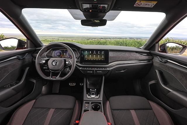 Das Cockpit entspricht dem der anderen Octavia-Modelle