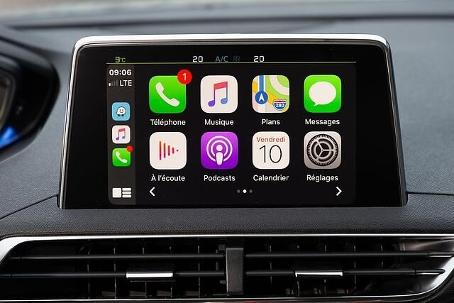 Apple CarPlay sorgt bei beiden für Konnektivität