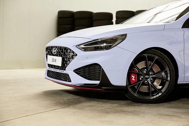 Neue Felgen sparen pro Auto 14,4 Kilogramm Gewicht ein