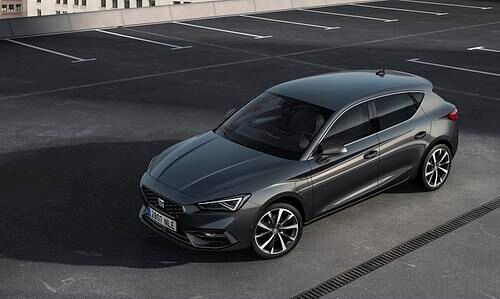 Seat Leon e-Hybrid   - Elektro-Hilfe für den Spanier  