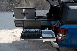 Mitsubishi L200  - Outdoor-Küche an Bord 