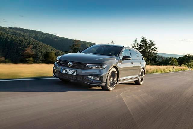 Fast 50 Jahre Tradition haben den Passat nicht alt, sondern reif werden lassen