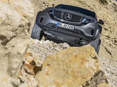 Mercedes EQC 4x4² - EQnator
