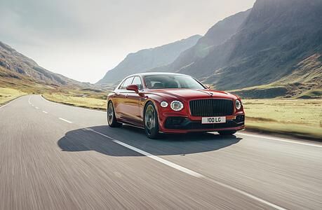 Bentley Flying Spur - Vier Zylinder weniger