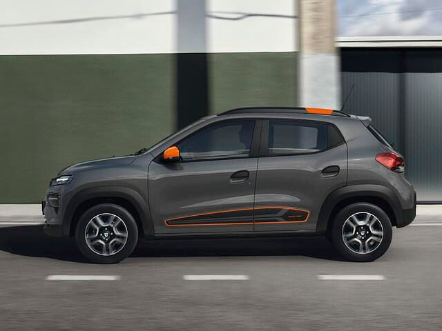 Der Dacia Spring erreicht mit einer Länge von 3,73 Meter lediglich Kleinstwagen-Niveau