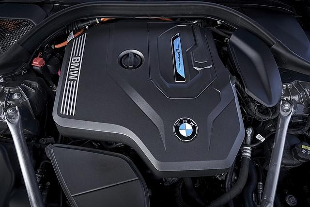 BMW 530e 2021
