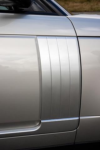 Der Durchschnittsverbrauch beläuft sich auf 9,2 l/100 km