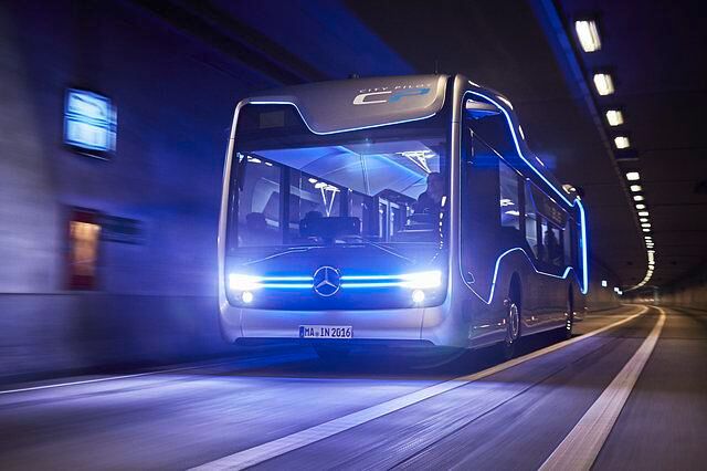 Ende 2022 / Anfang 2023 soll ein Mercedes Brennstoffzellen Bus auf den Markt kommen