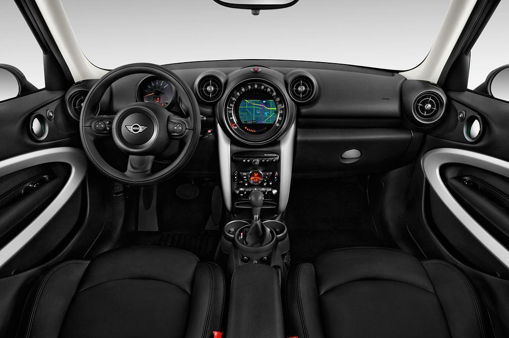 MINI Paceman (Baujahr 2015) Cooper 3 Türen Cockpit und Innenraum